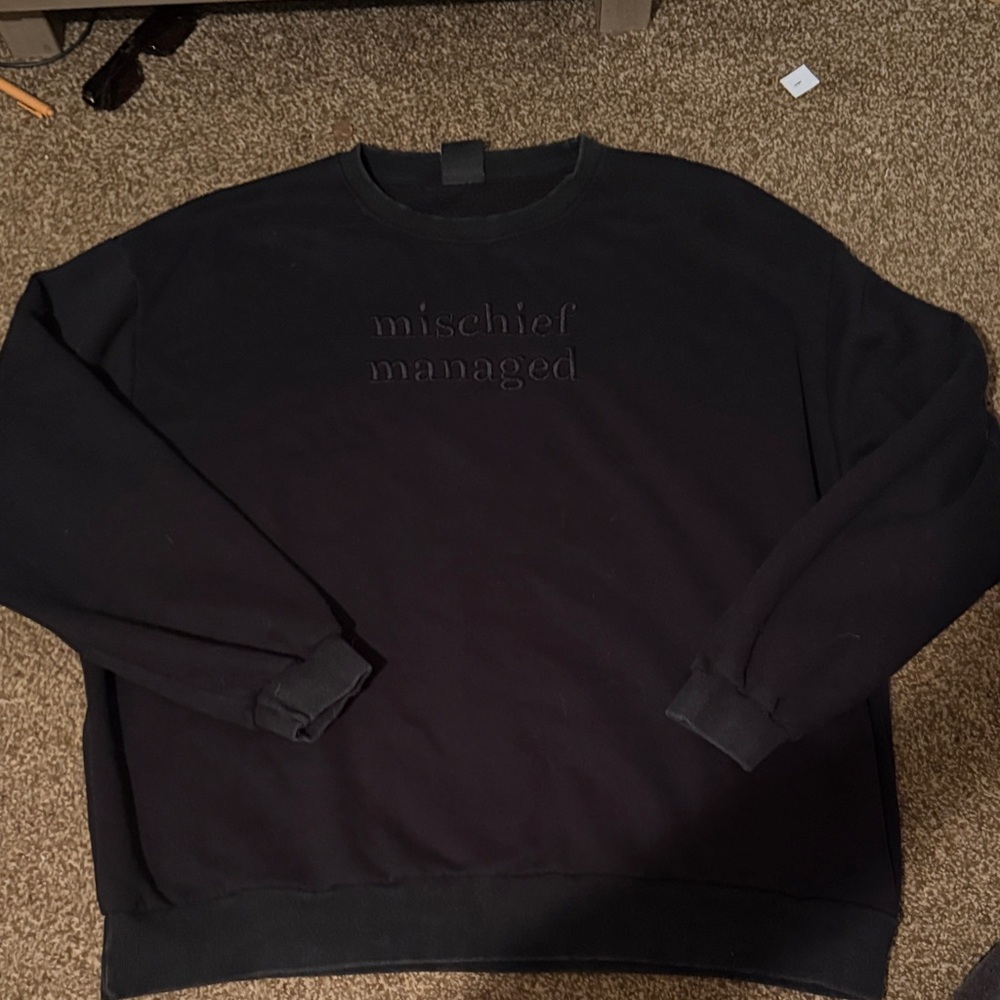 Black 'Mischief Managed' Embroidered Crewneck Sweater